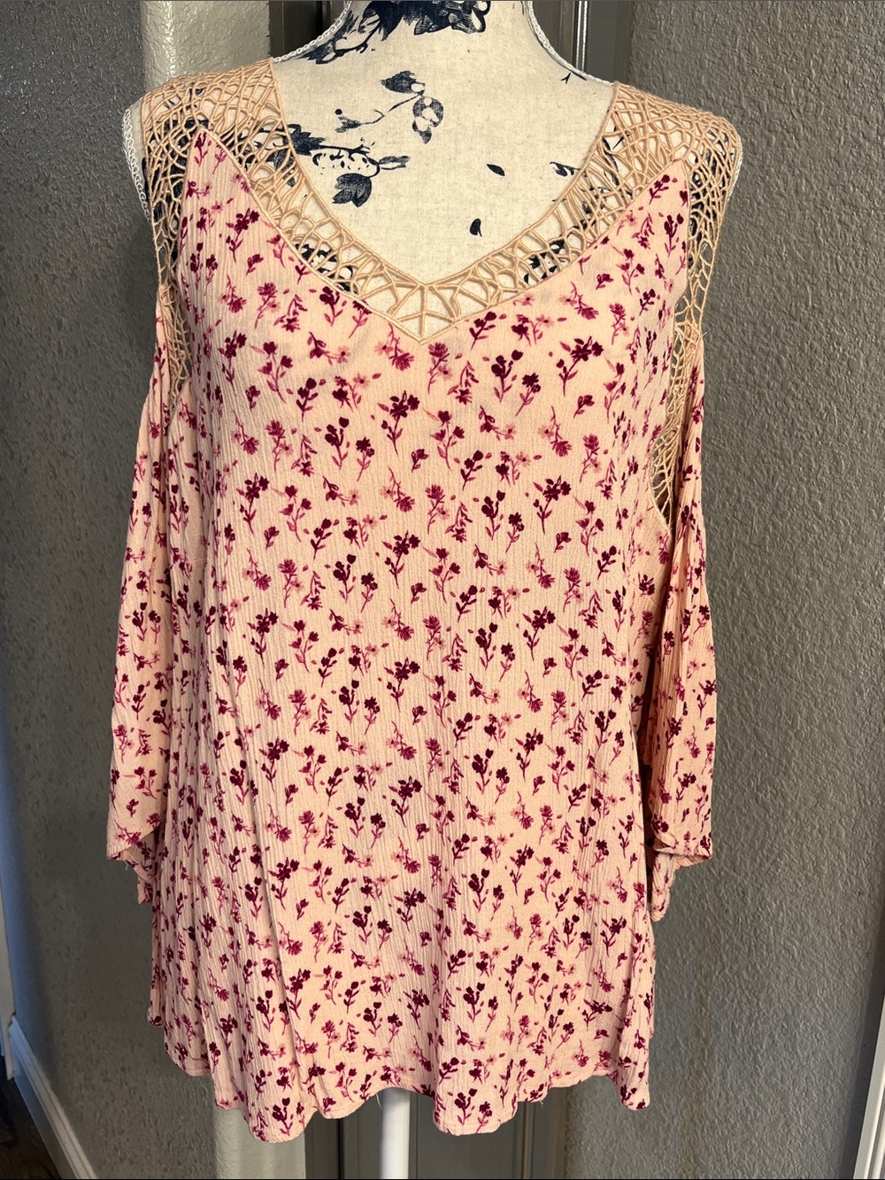 Buckle Cream and Pink Floral Cold-Shoulder Tunic with Crochet Yoke